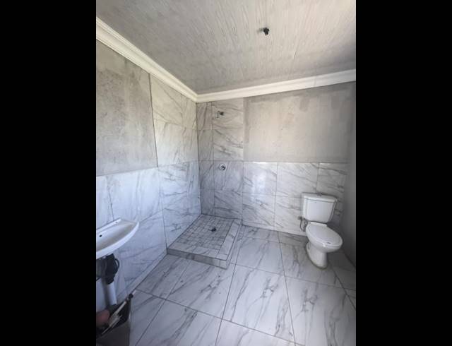 3 BEDROOM HOUSE FOR SALE IN OLIEVENHOUTBOSCH